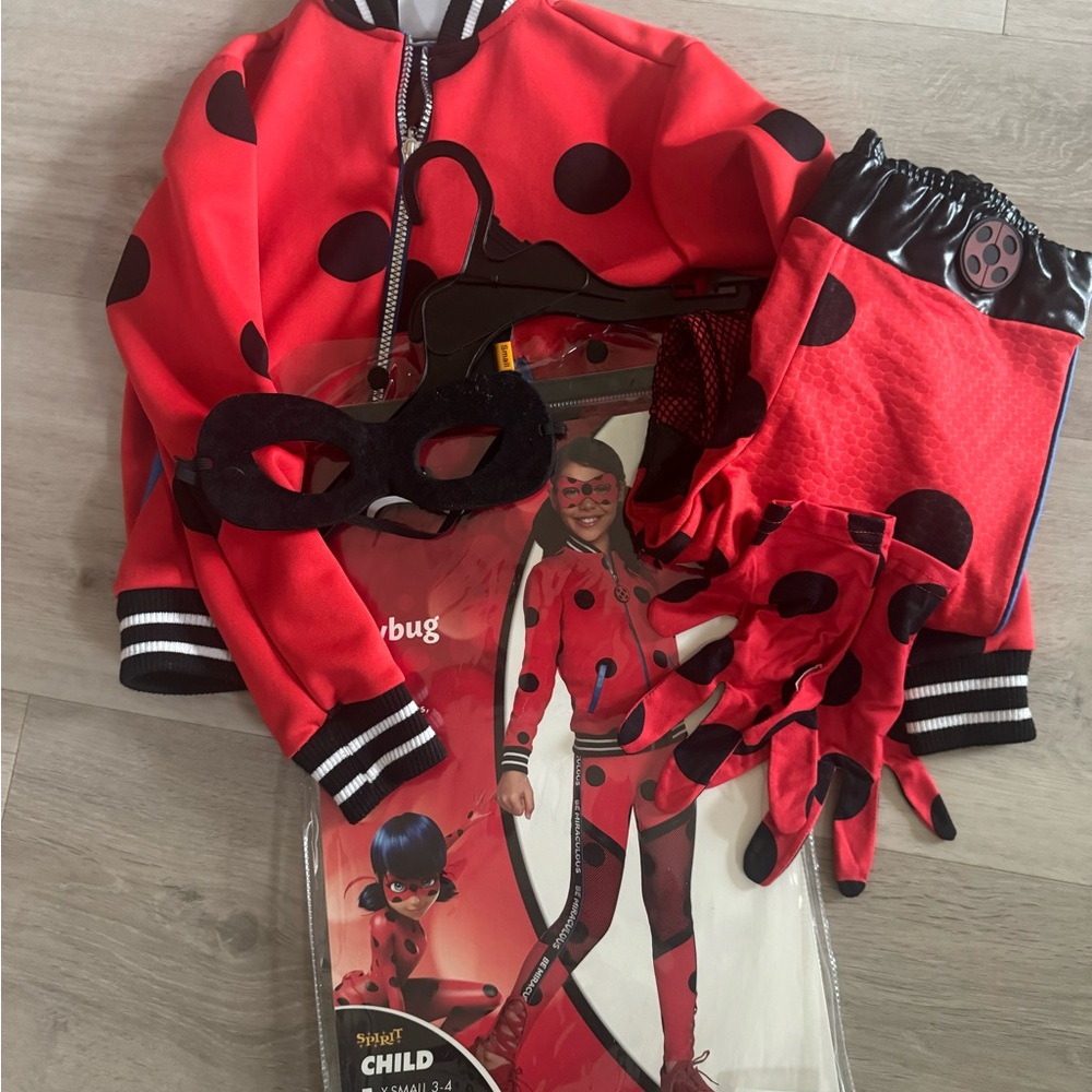 Kids Costume Set - Red and Black
